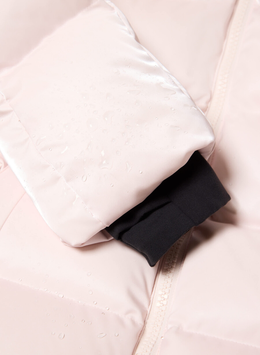 supersnug puff - liquid shine gri cĂrbune