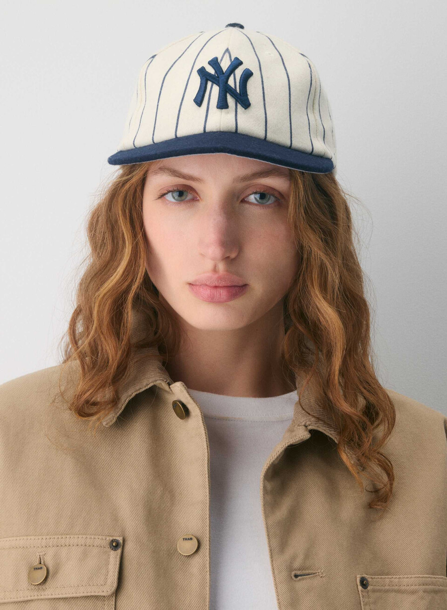 Șapcă new era new york yankees 9fifty retro crown culoarea mesteacănnoapte întunecată bleumarin