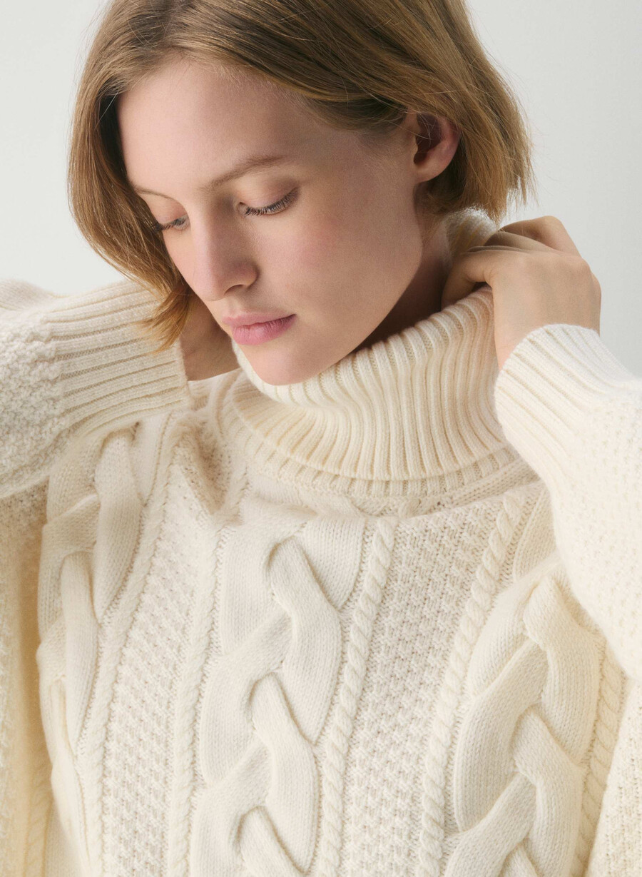 pulover heritage knit din lână merino cu guler înalt whisper whisper whisper whisper