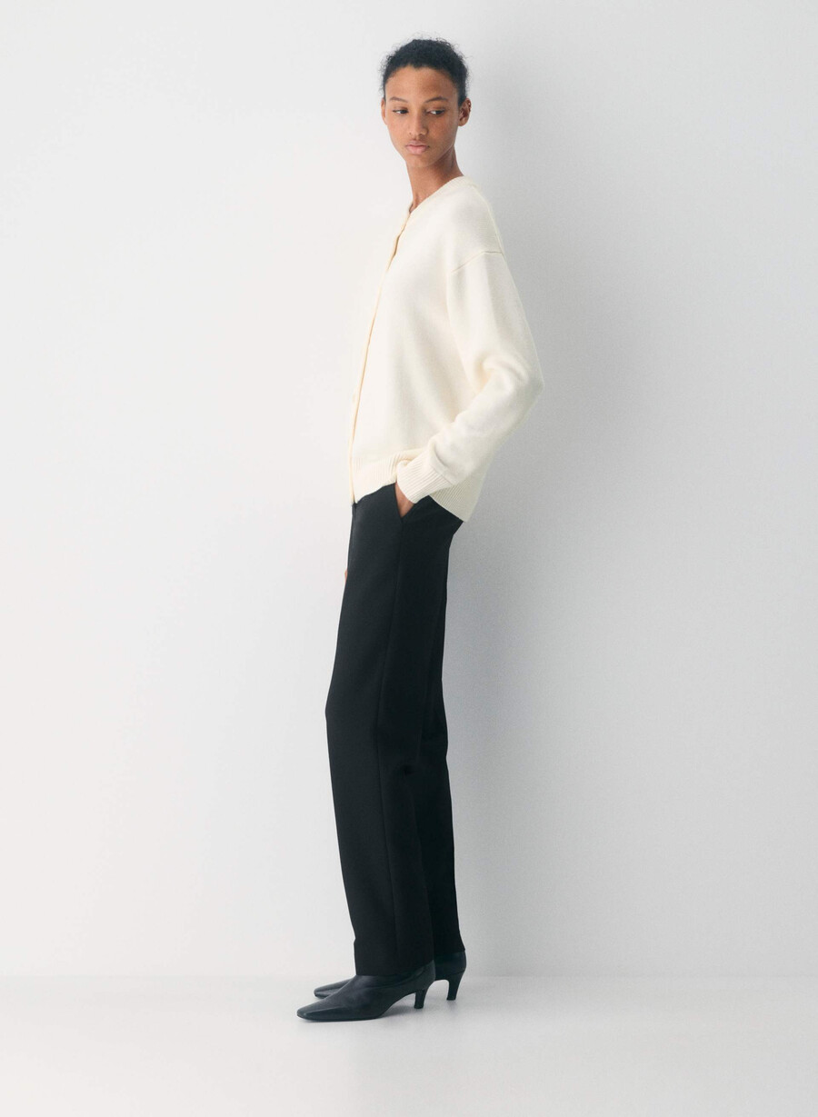 cardigan essential din lână merino culoare mesteacăn deschis