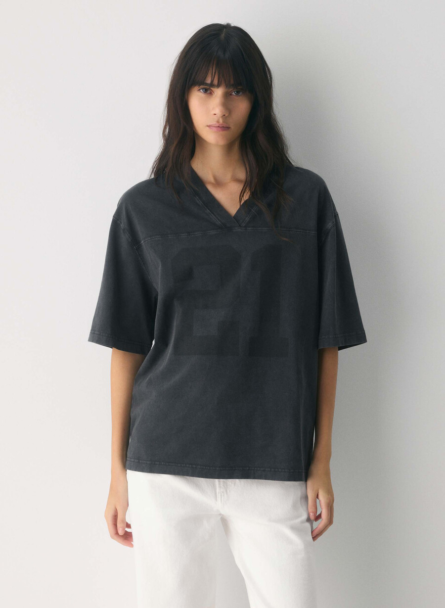 tricou soft feels clubhouse negru locuit În
