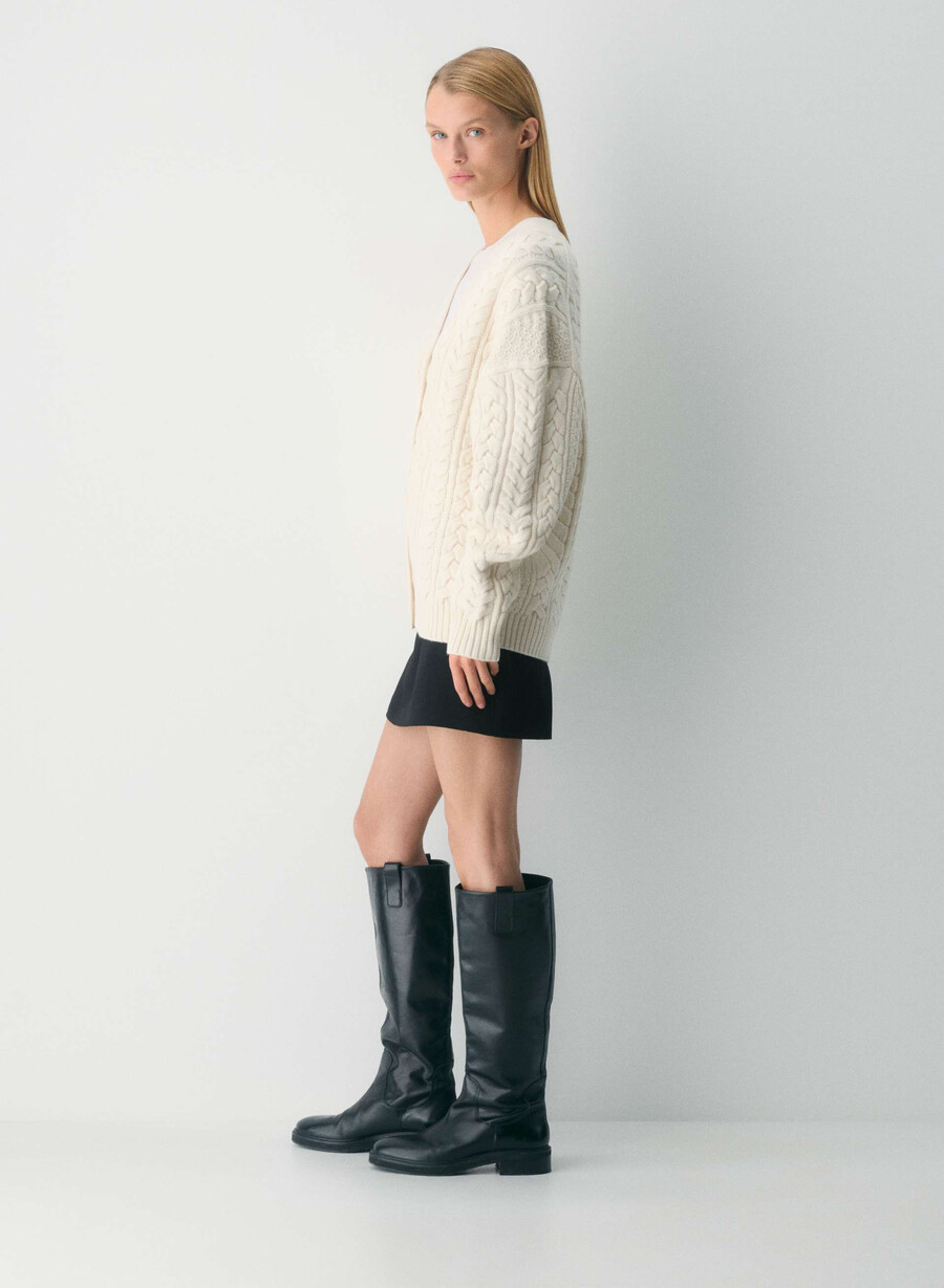 cardigan heritage knit din lână merinos cu decolteu în v rich mocha brown
