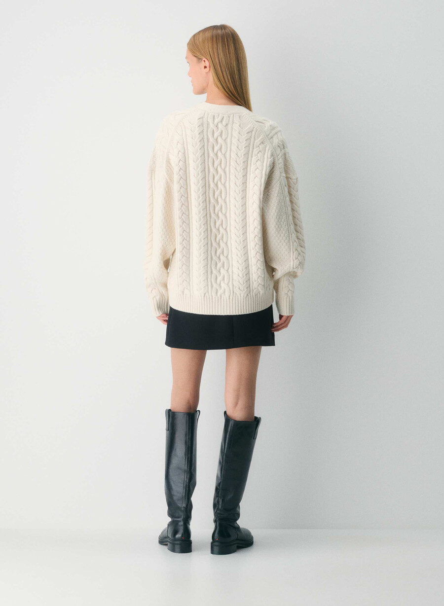 cardigan heritage knit din lână merinos cu decolteu în v rich mocha brown