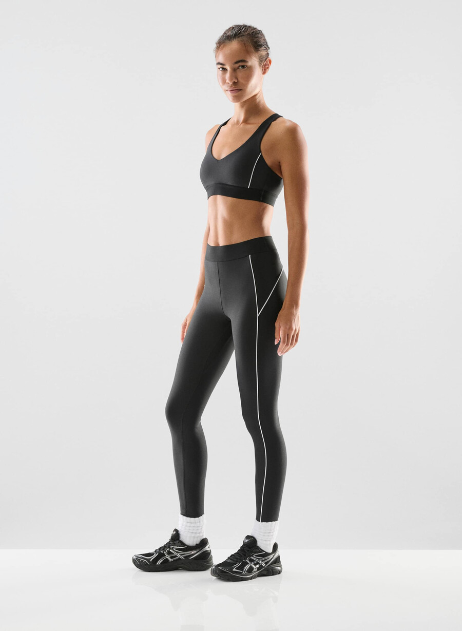sutien sport glotone hustle negru alb strĂlucitor