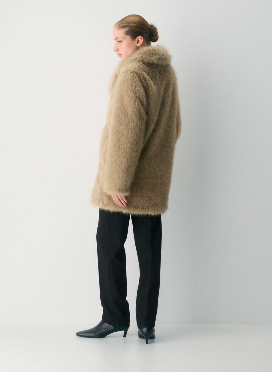 palton verbier - blană artificială arctic culoare bicoloră tip wicker