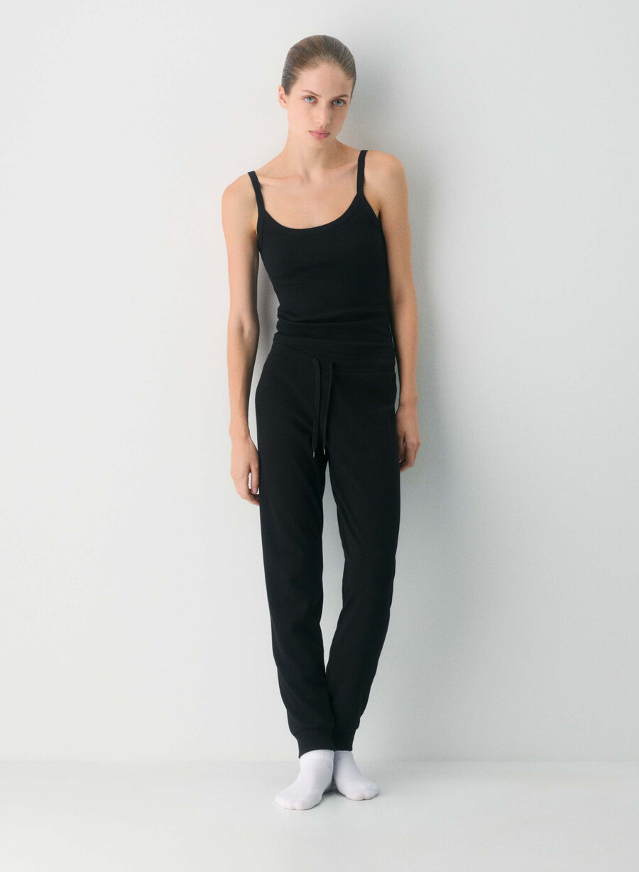 jogger cu nervuri homestretch negru