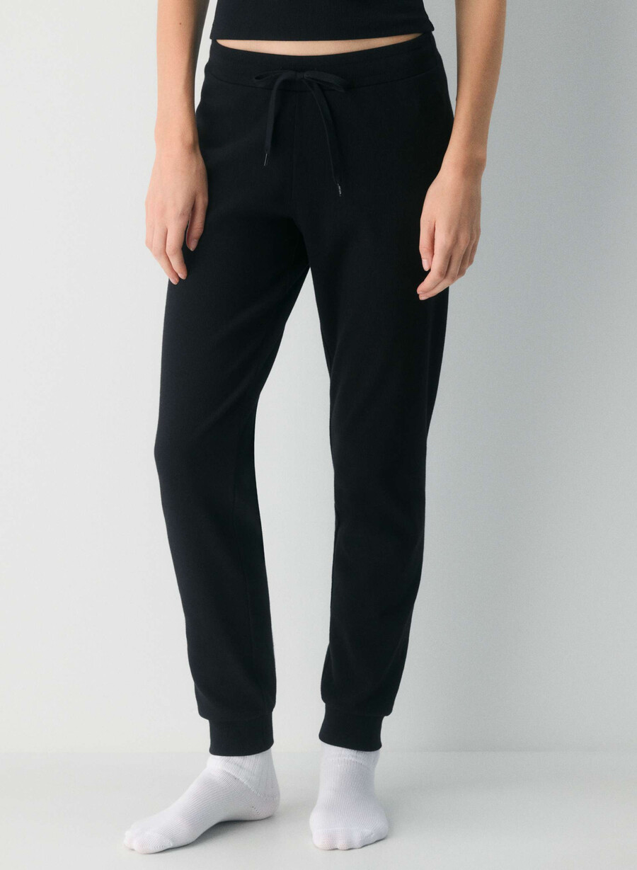 jogger cu nervuri homestretch negru