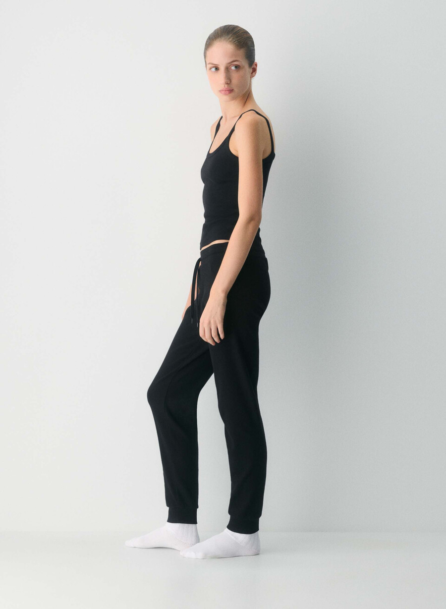 jogger cu nervuri homestretch negru