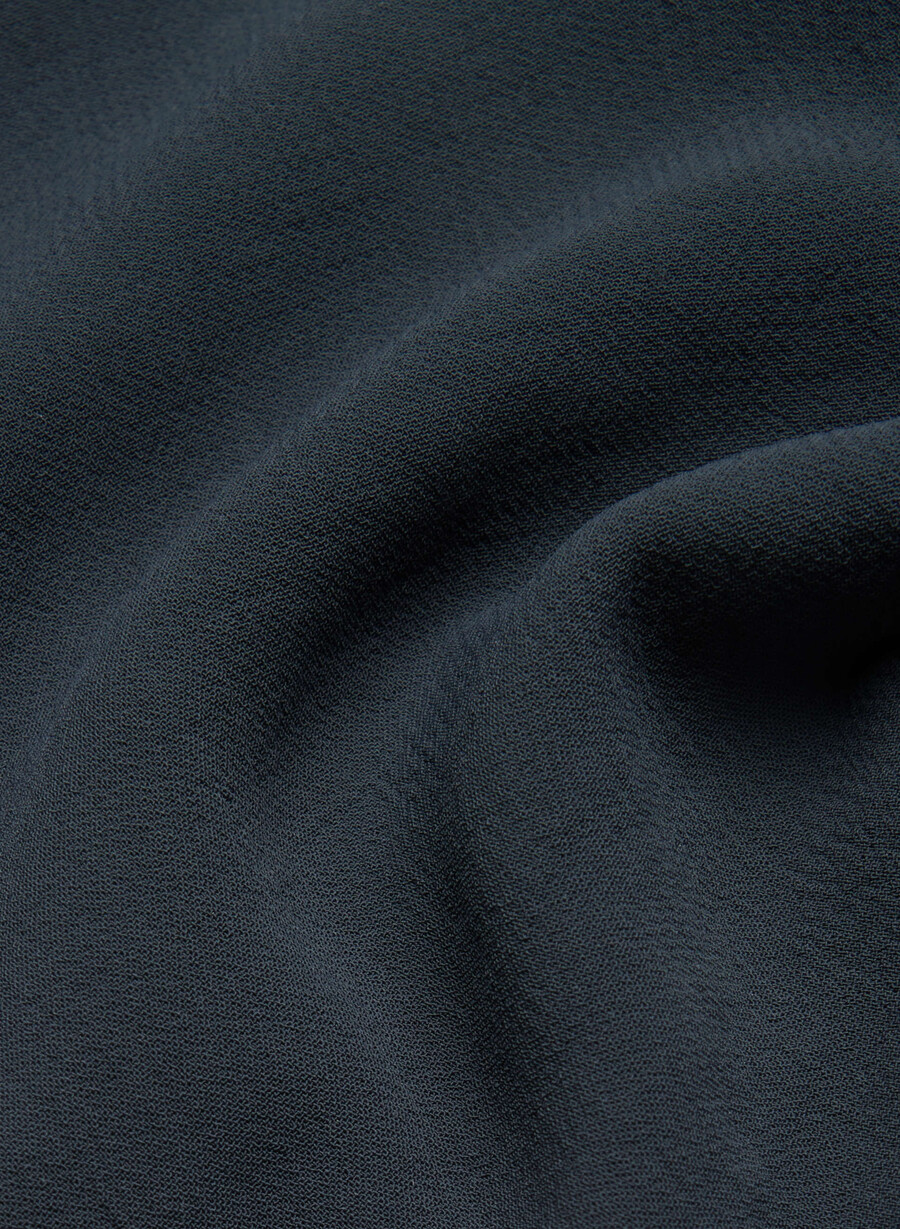 pantaloni scurți the limitless short micro bleumarin închis