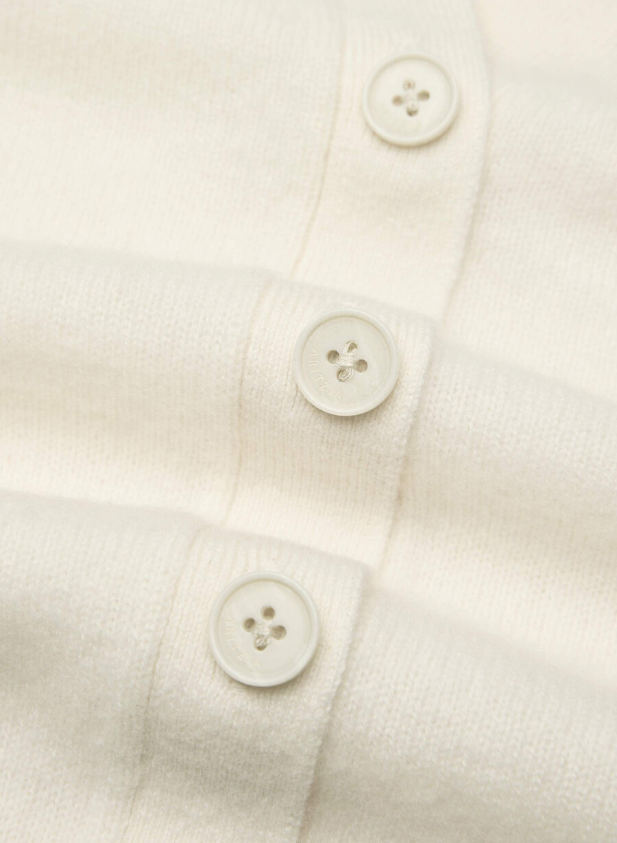 cardigan lejer cu decolteu în v din cașmir cu pene whisper white