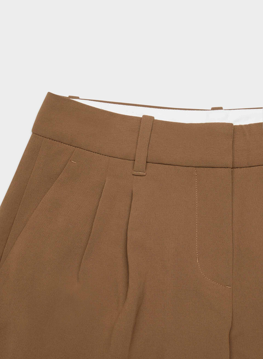 pantalonii the effortless pant cu croială curbată talie joasă - crepette maro ciocolatiu