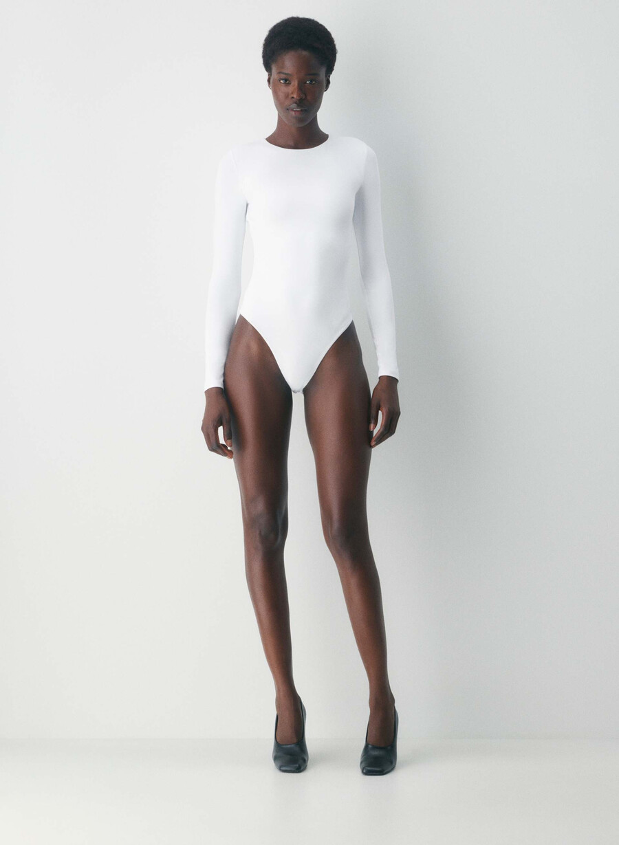 body original contour turn alb brillant