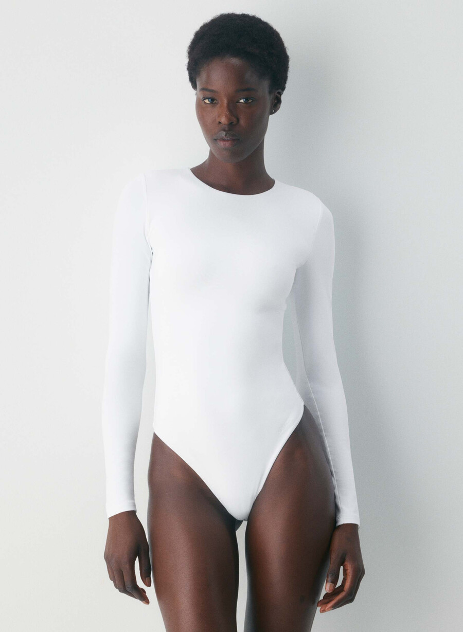 body original contour turn alb brillant