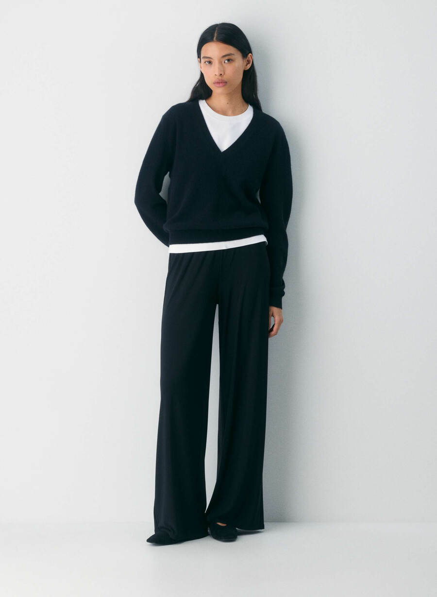 pantaloni liniari - smooth matter negri