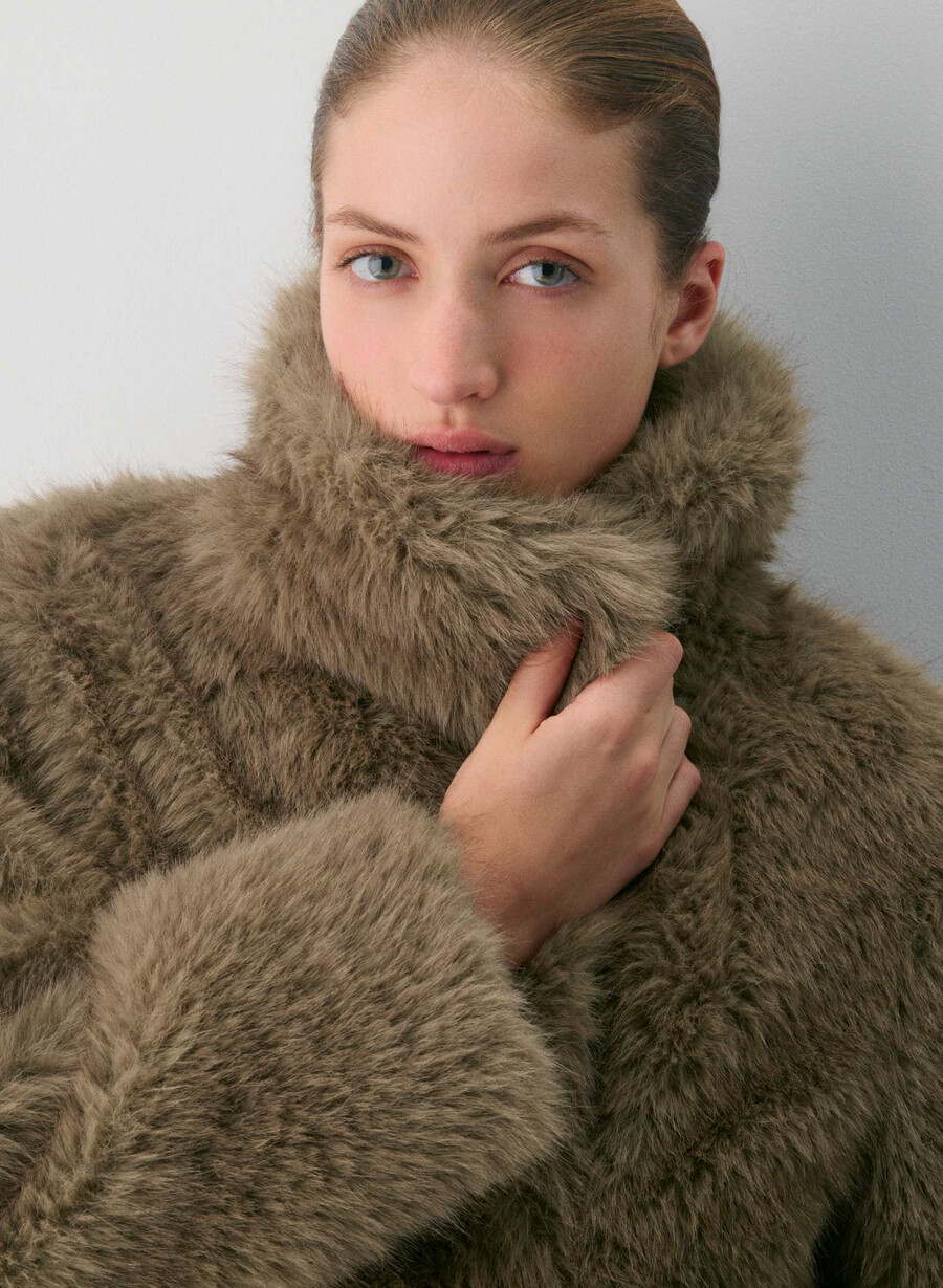 palton st. moritz - blană artificială arctic negru