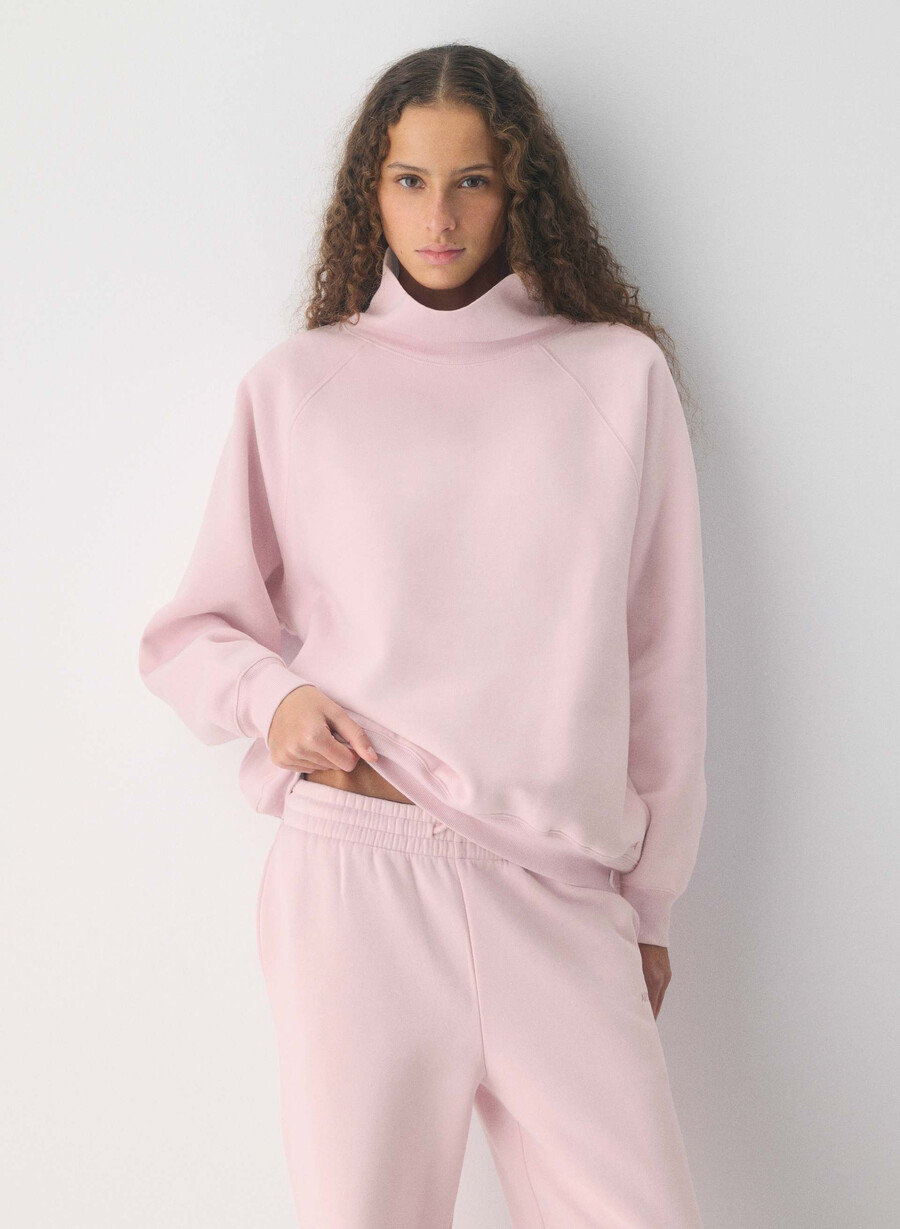 bluză confortabilă din fleece mega raglan cu guler tip pâlnie roz cupid
