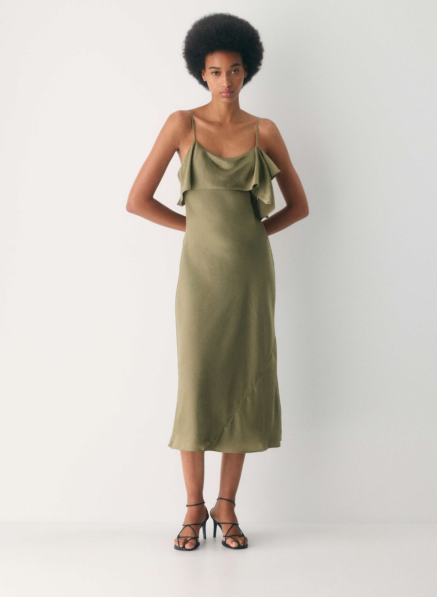 rochie cannelle din satin roz cristalin