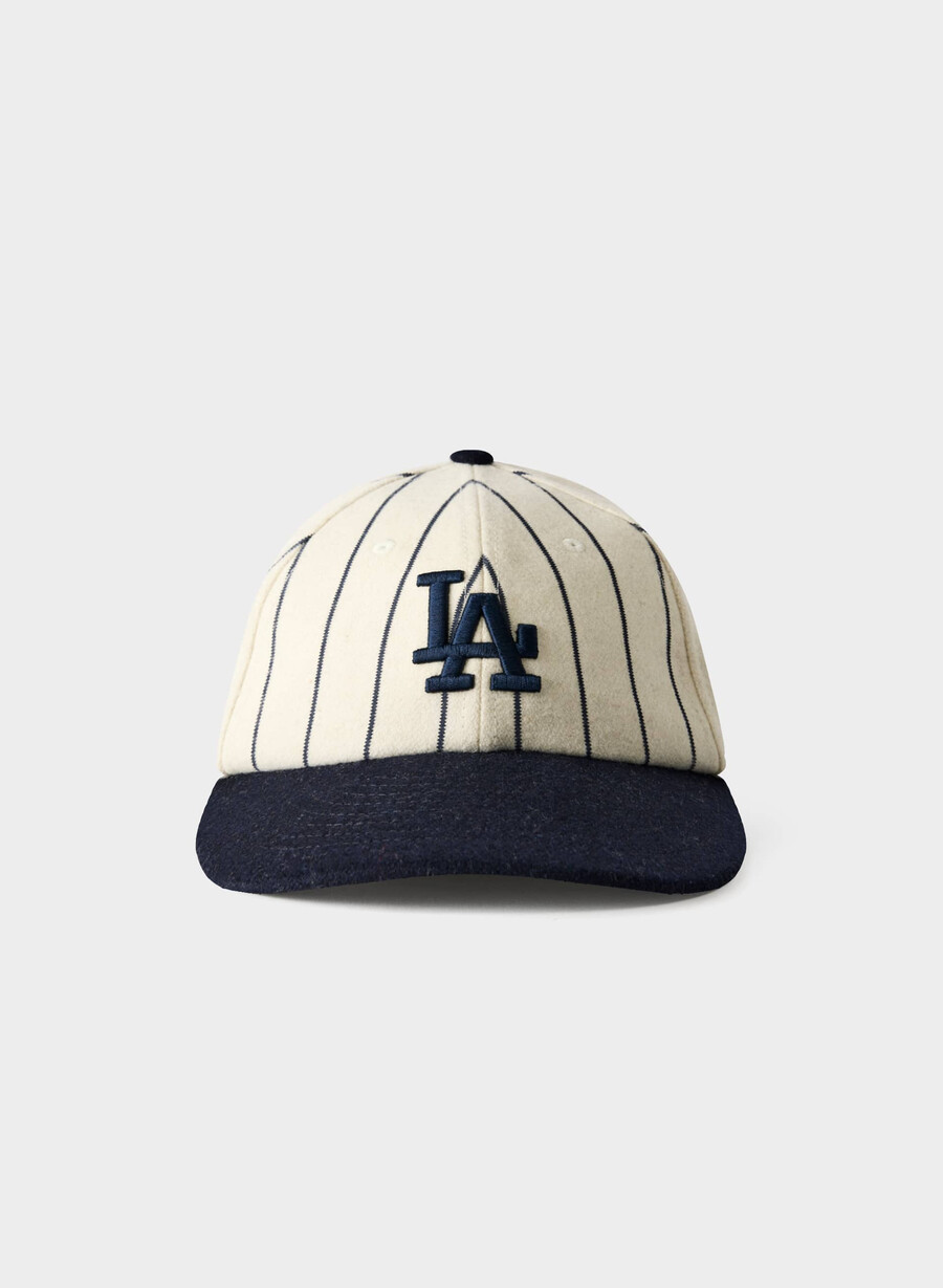 Șapcă new era los angeles dodgers 9fifty retro crown culoarea mesteacănnoapte întunecată bleumarin