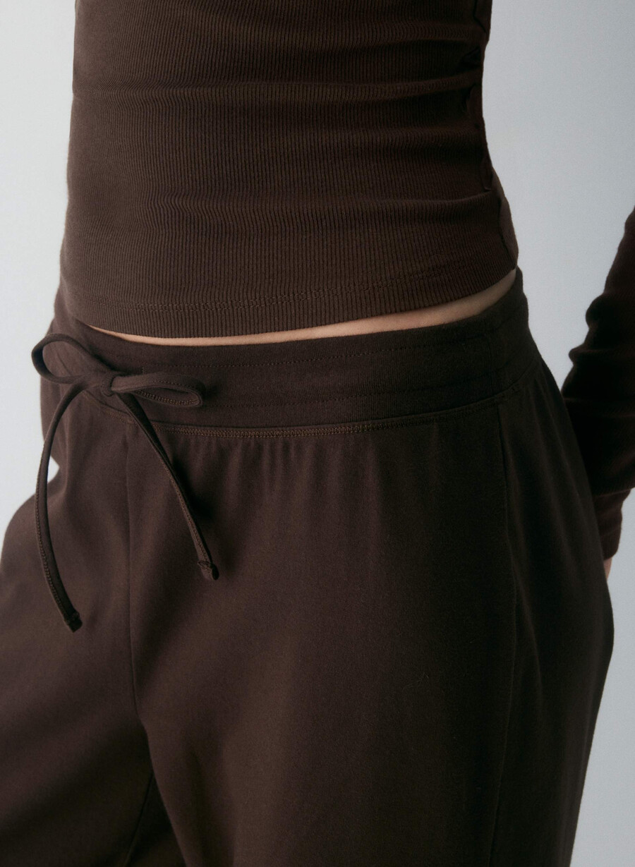 pantaloni homestretch smooth vibe maro mocha rich