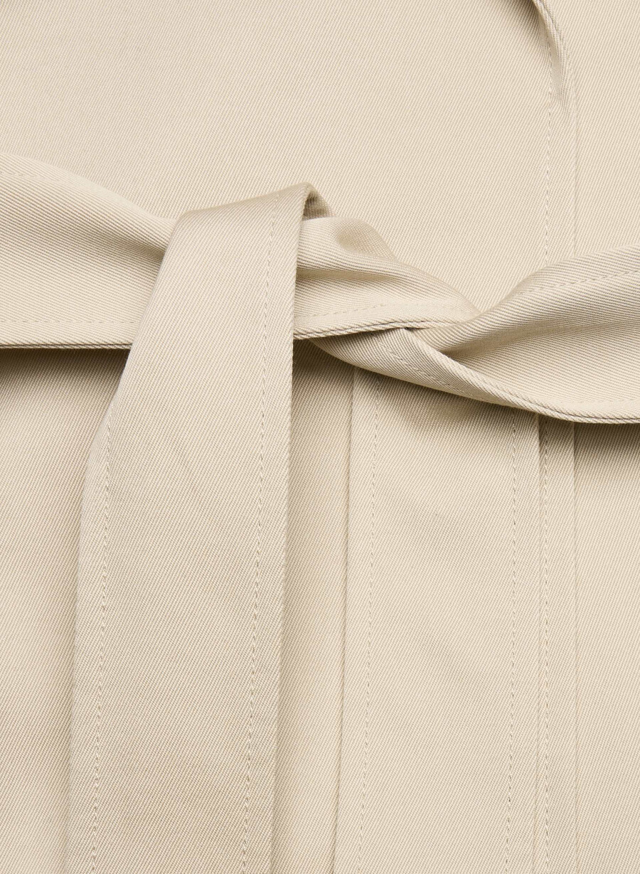trench davis - rich twill marcona beige