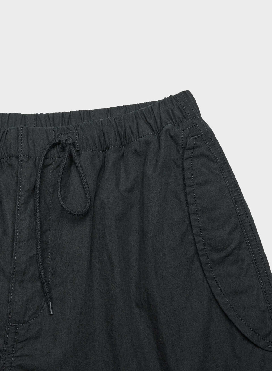 pantaloni yara parachute negri