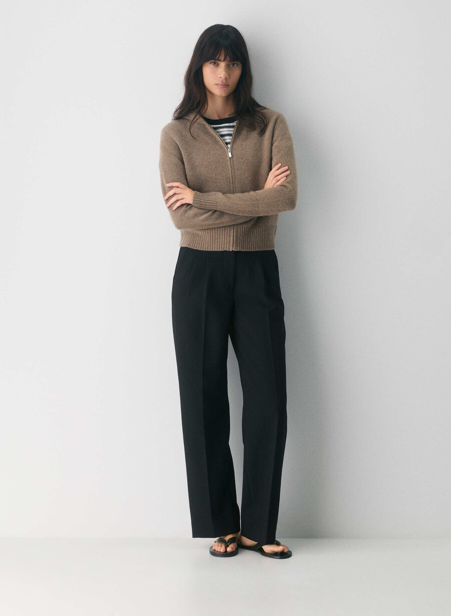 hanorac essential cashmere idyllic cu fermoar maro chinuit