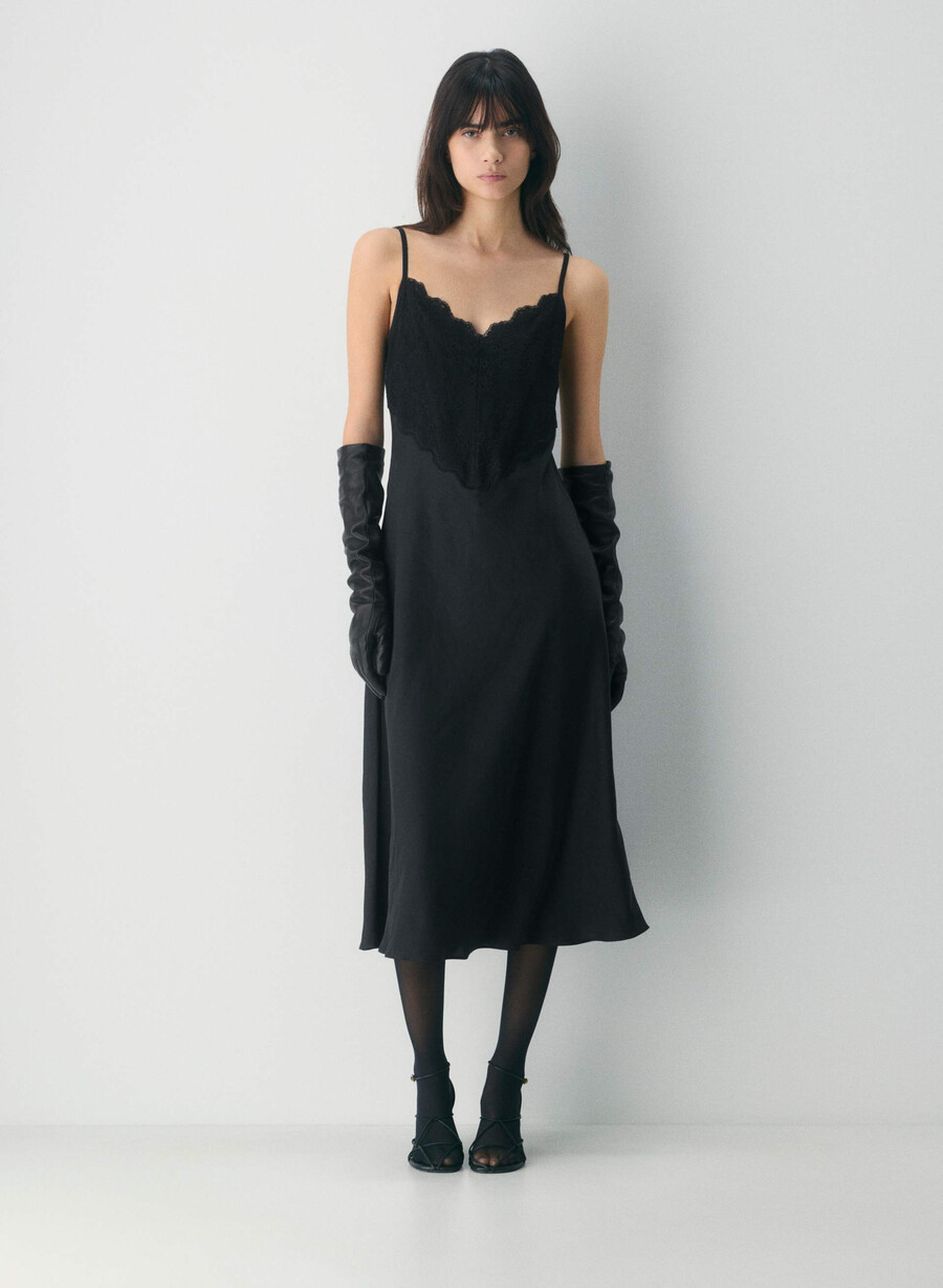 rochie memorize din satin negru