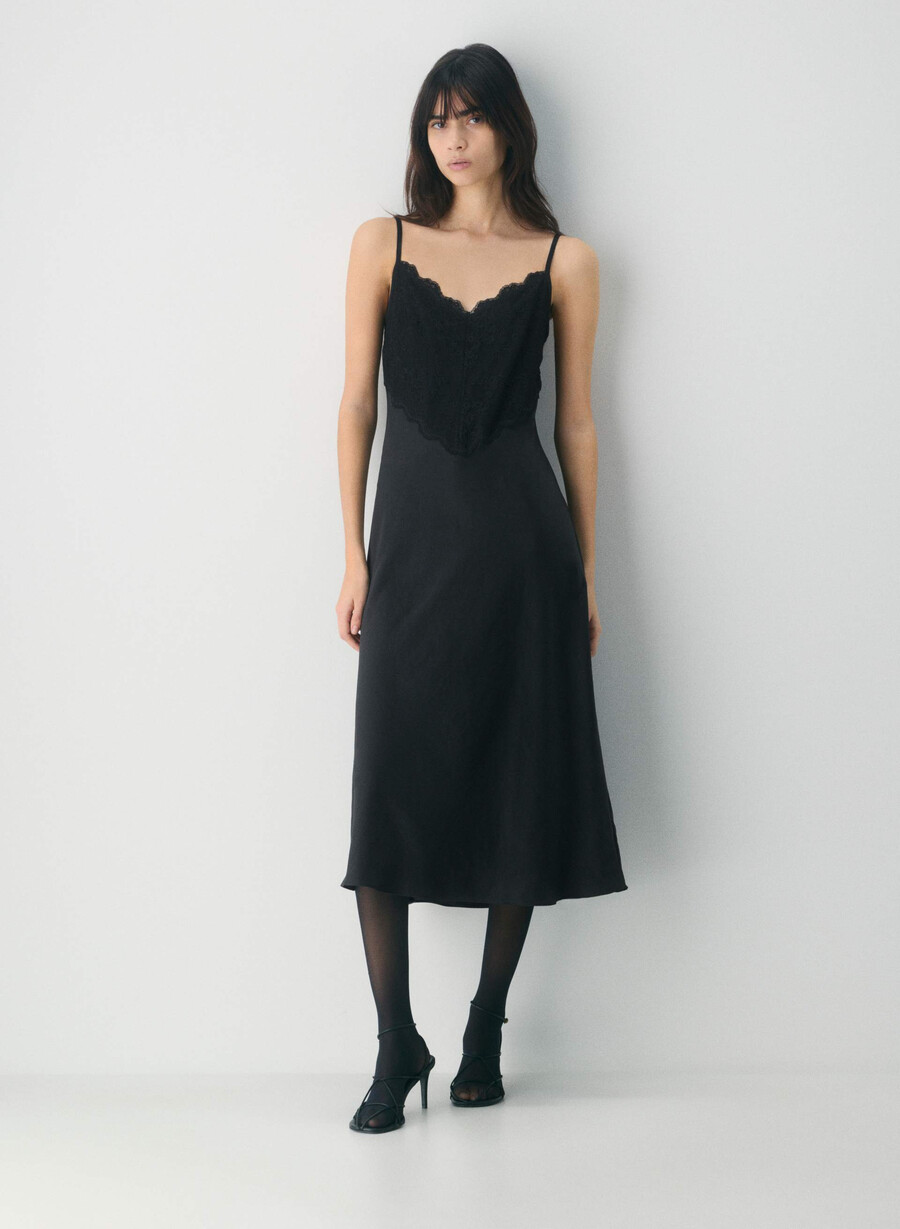 rochie memorize din satin negru