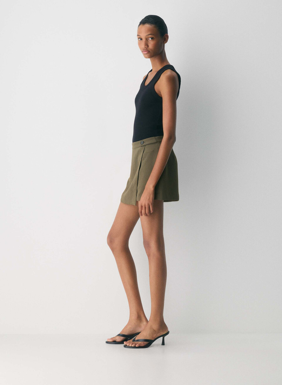 corbel skort - crepette dark olive