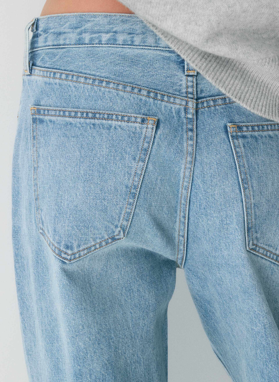 denim forum blugi vintage cu talie joasă și manșete din anii 90 bleu taboo 7 ani