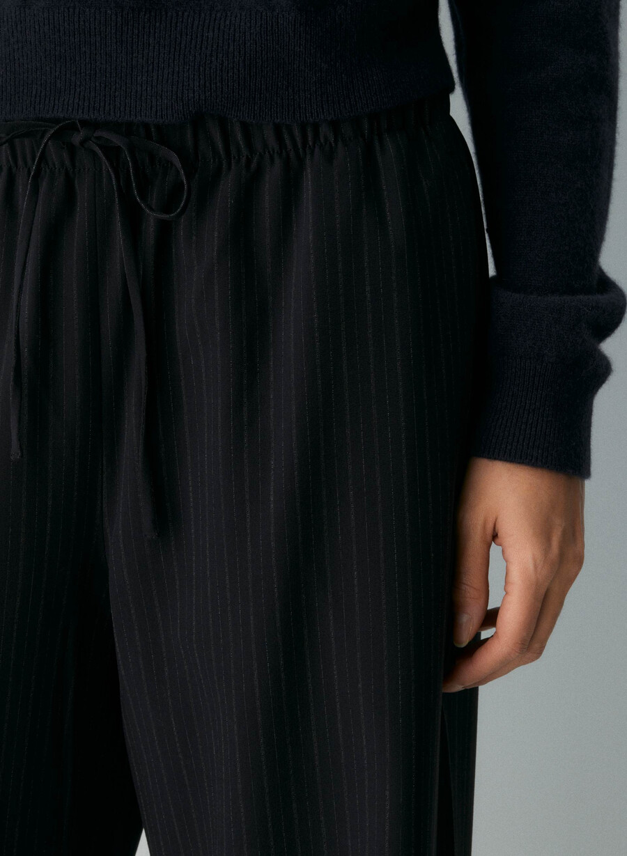pantalonii lodge - ressential light ls st dk nt nvymt pr
