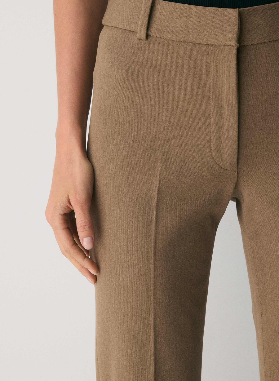 pantaloni royalton folio maro