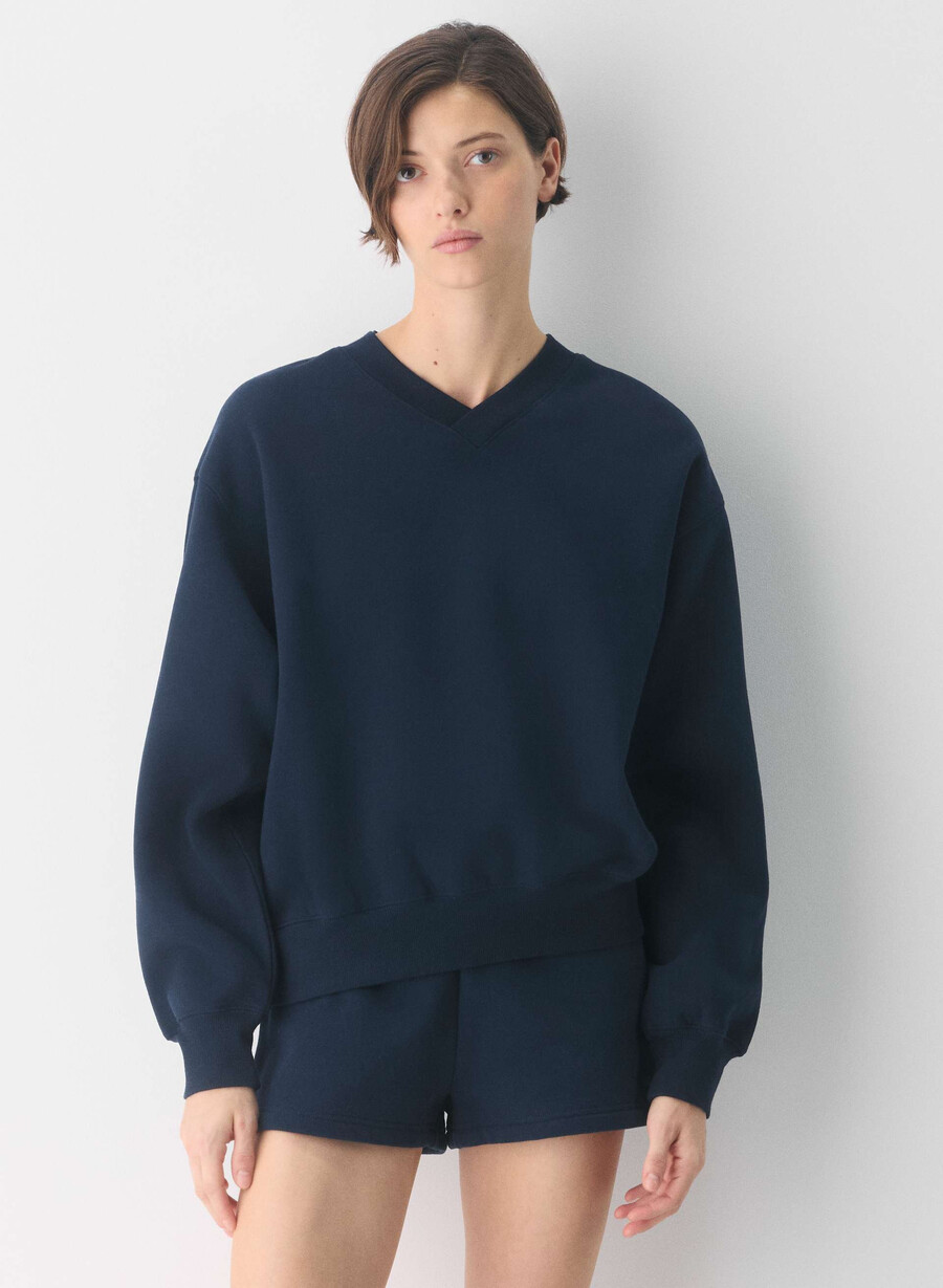 hanorac confortabil din fleece cu guler în v model boyfriend admiral