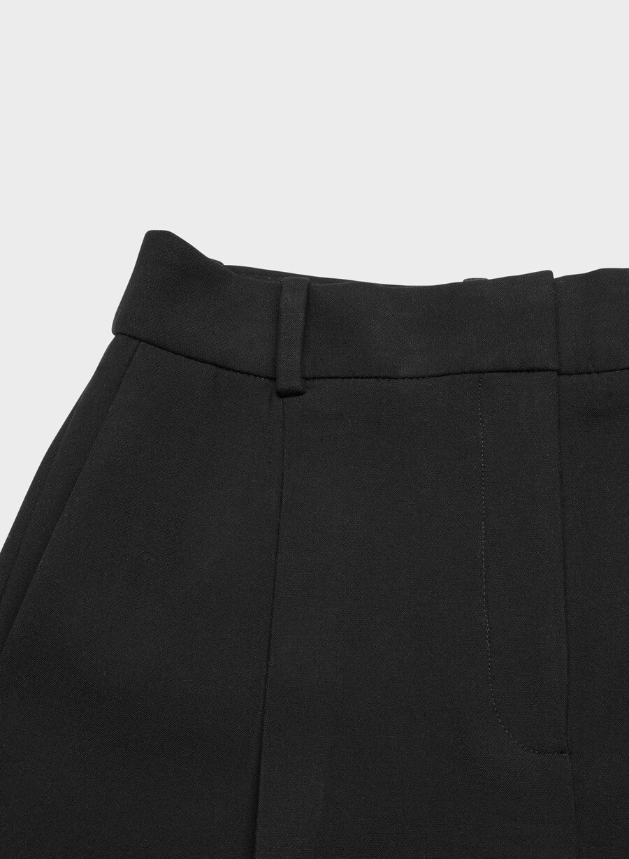 pantaloni scurți cityscape - ressential black