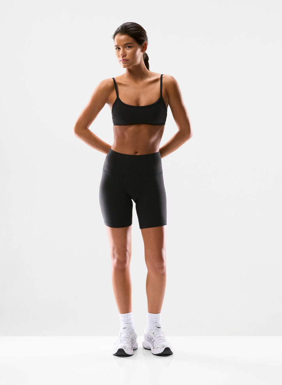 pantaloni scurți butter cheeky infinite cu talie înaltă de 7 negri