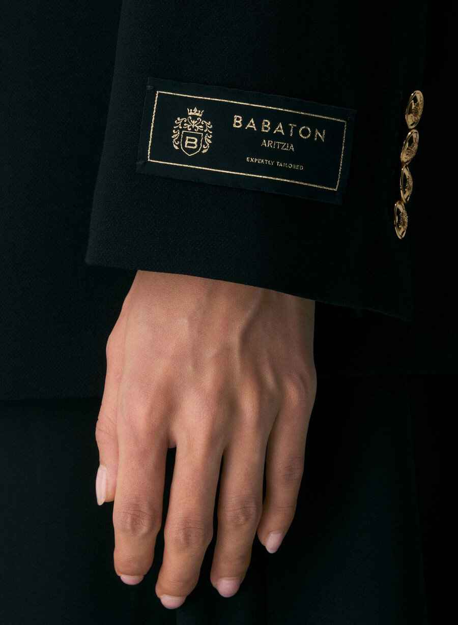 sacou directive - ressential black