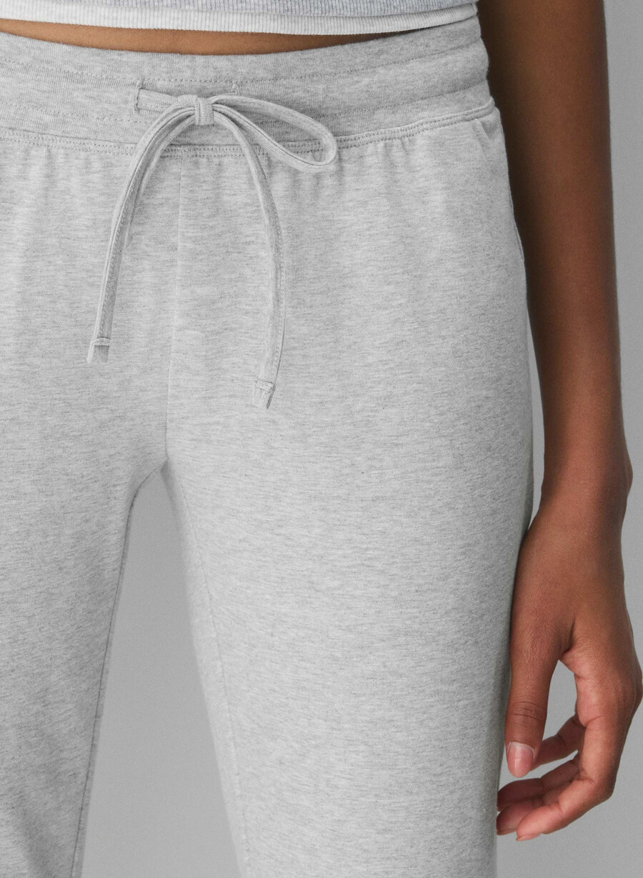 homestretch saltea capri cu efect neted culoare crom-metal