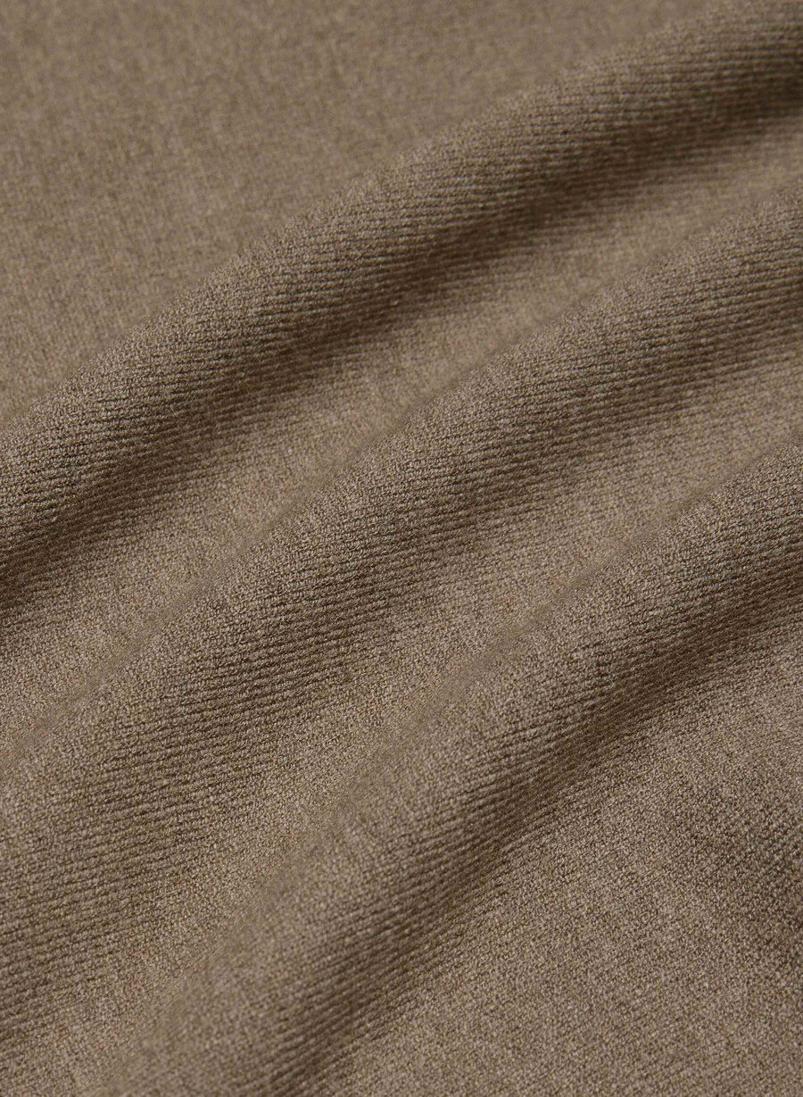 pulover inspiration - wonder yarn heather folio brown
