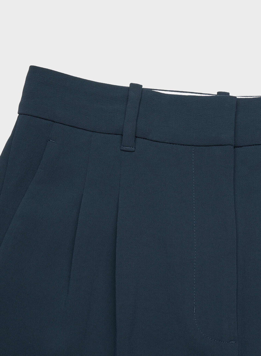 pantalonii fără efort - crepette admiral