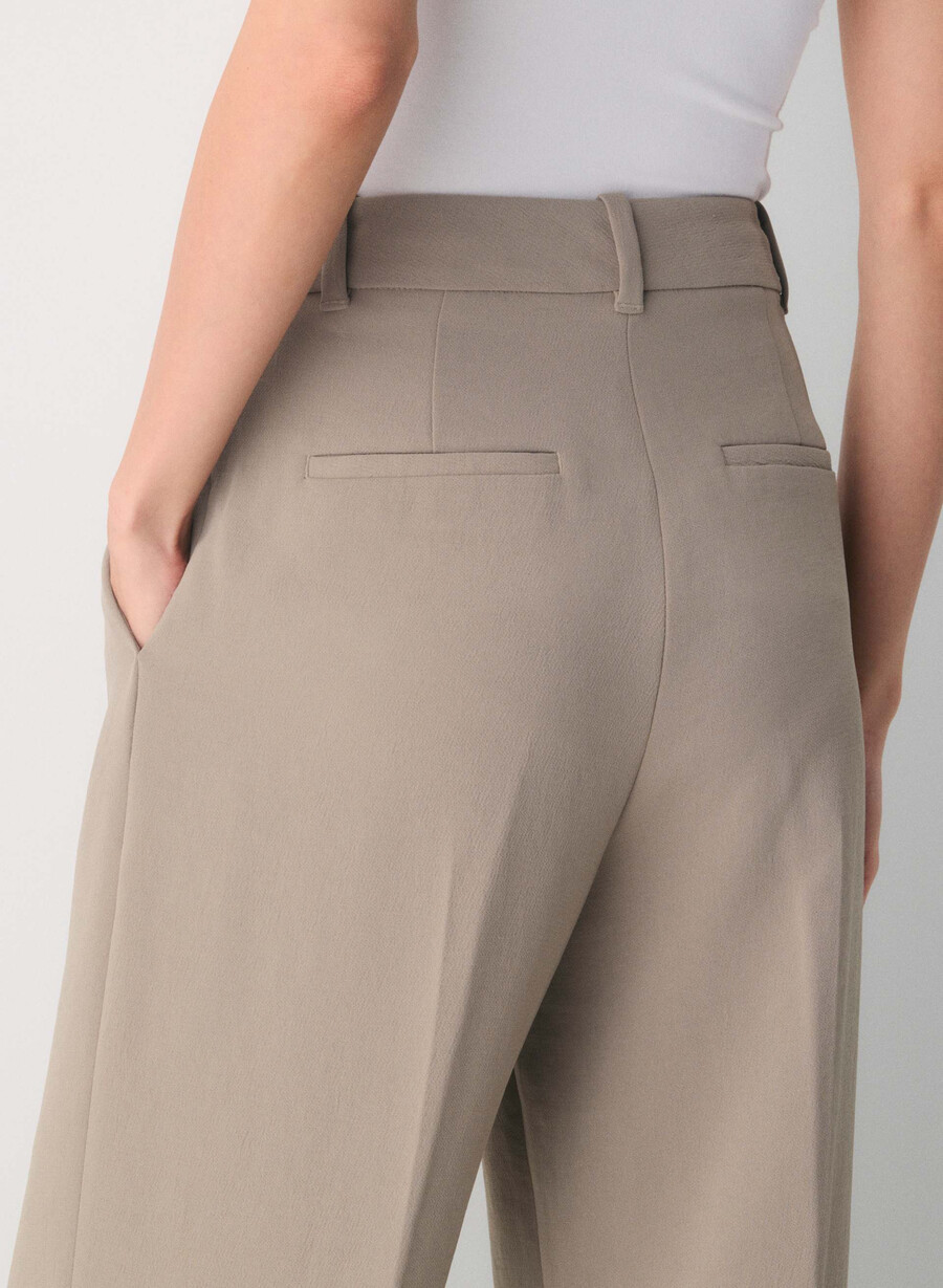 pantalonii fără efort - crepette nomad taupe