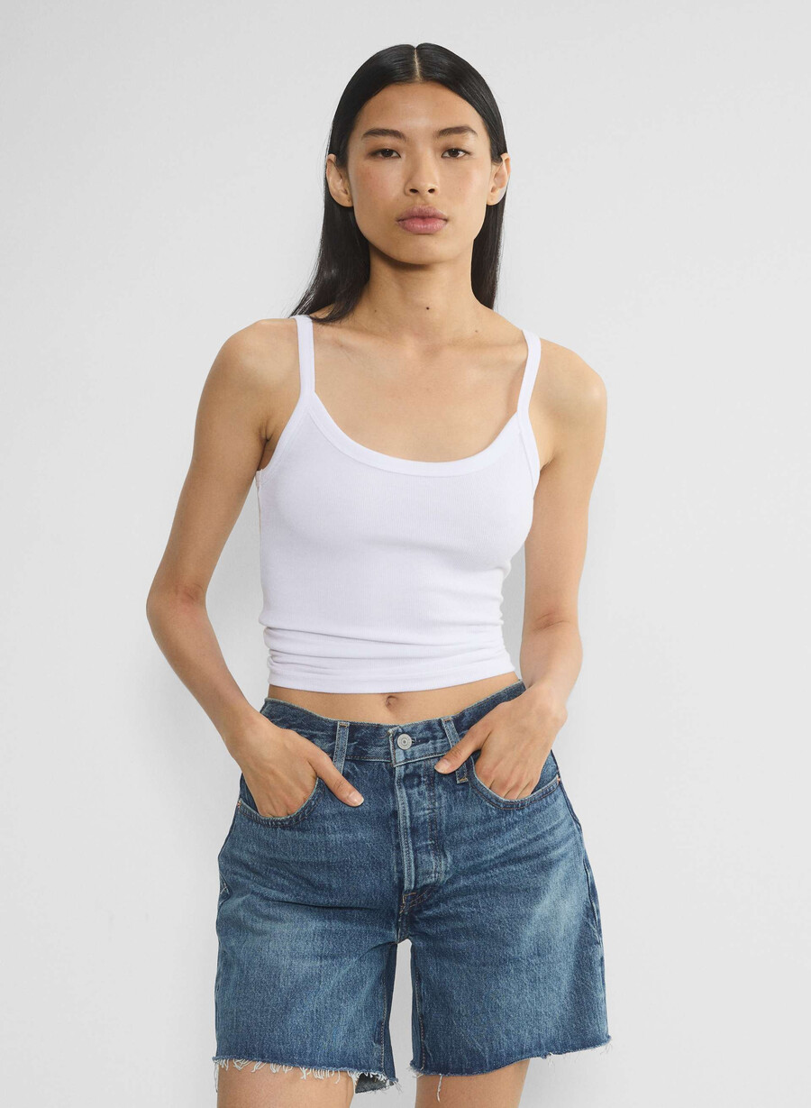 levis 501 jeans scurți la jumătatea coapsei demisiune