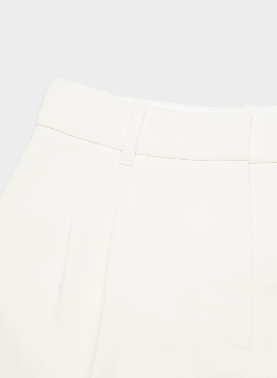 pantaloni scurți the effortless short la jumătatea coapsei - crepette deschis cu mesteacĂn