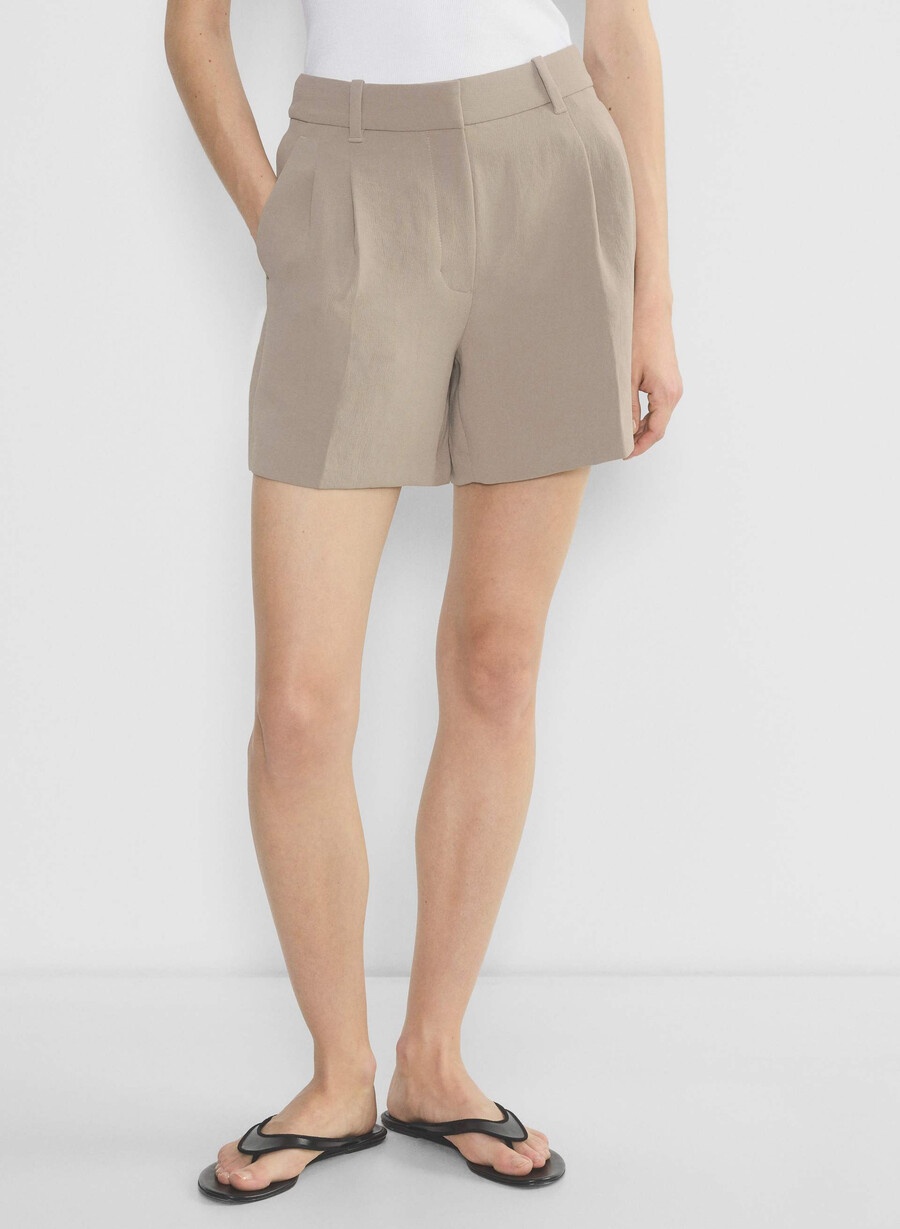 pantaloni scurți effortless la mijlocul coapsei - crepette nomad taupe