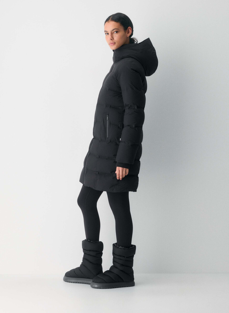 supersnug puff₂o mid - rainstop negru