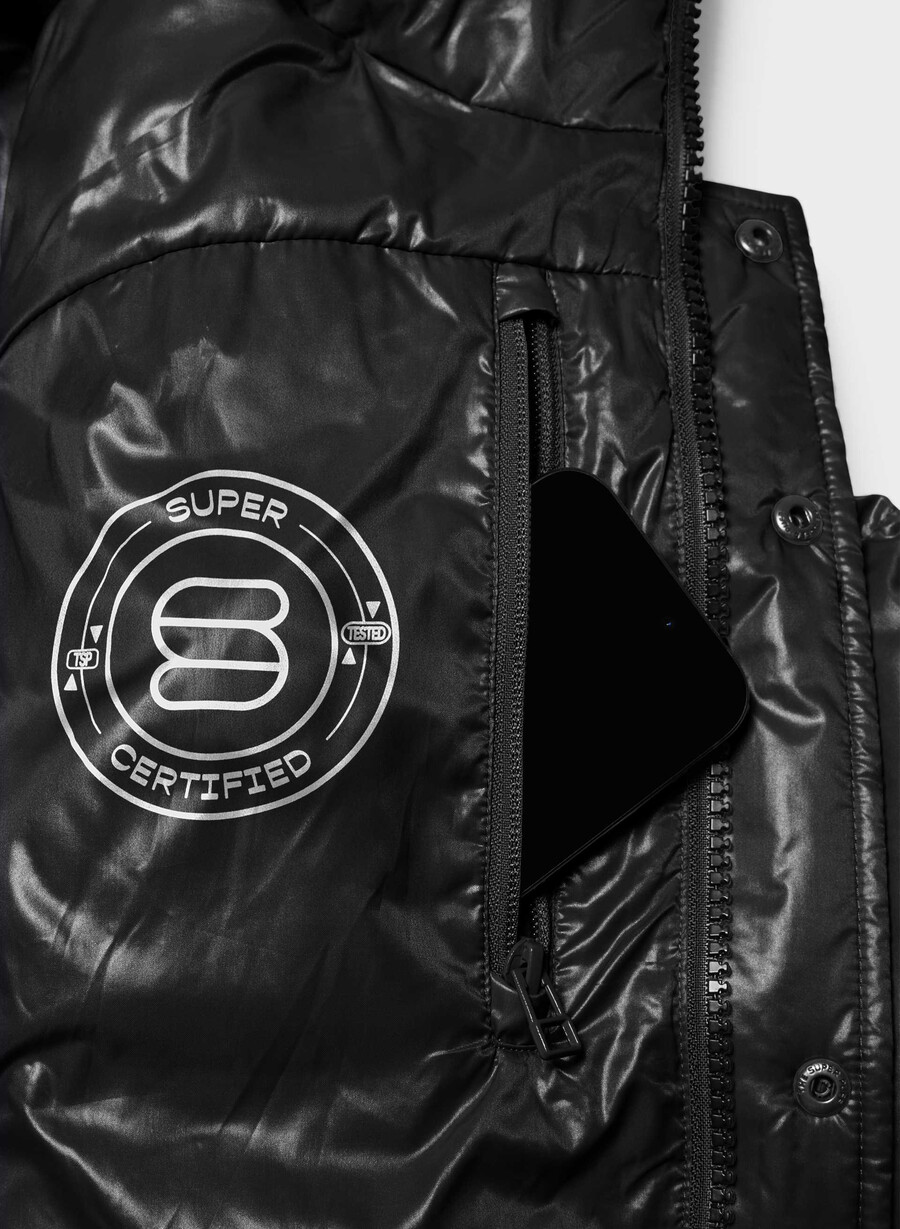 super puff negru hi-gloss