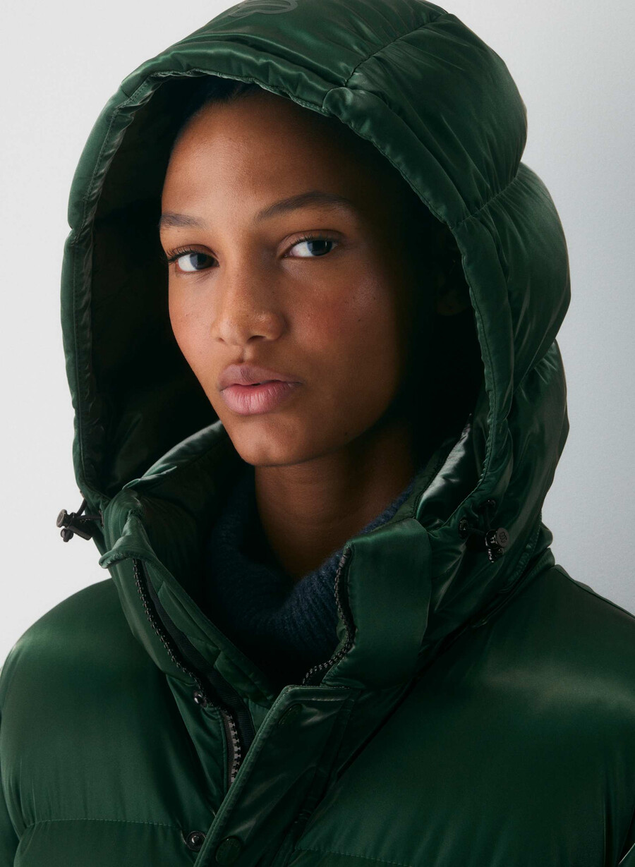 super puff liquid shine campus green