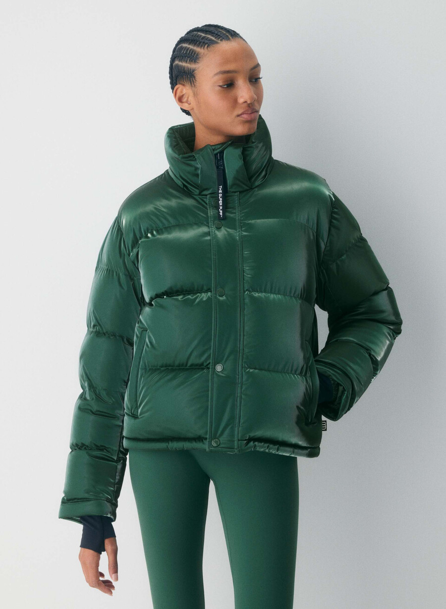 pantaloni scurți the super puff - strălucire lichidă campus verde