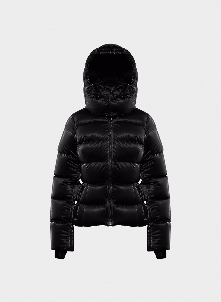 supersnug puff - liquid shine black