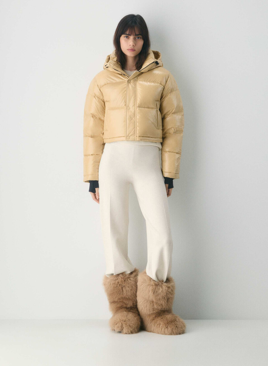 superpuff xtrashorty - mica beige hi-gloss